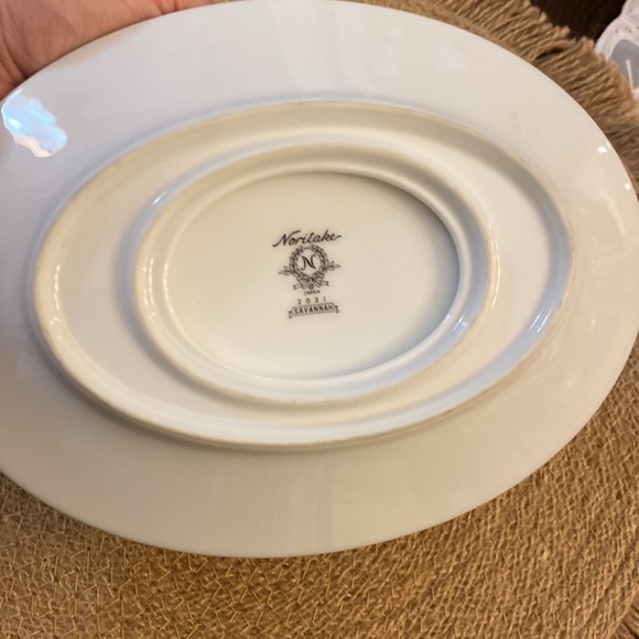 Noritake Savannah 2031 Gravy Boat with attached Underplate - Picture 3 of 5